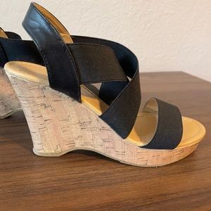 Black Wedge - Chinese Laundry